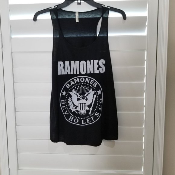 Tops - Ramones Tank Top Small